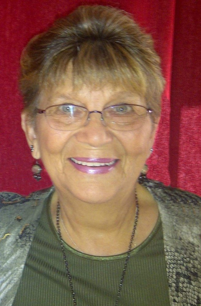 Shirley  Henri